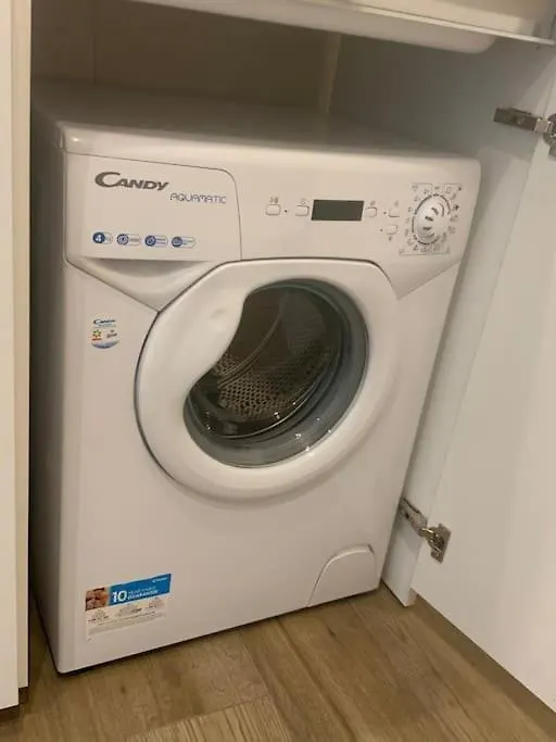Apartment Thebluecorner - Silenzioso Appartamento Cittastudi Milan Italy