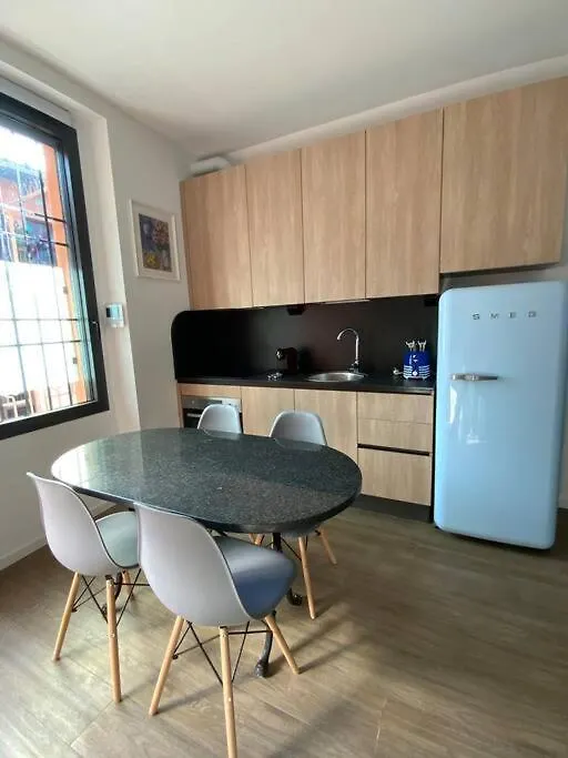 Thebluecorner - Silenzioso Appartamento Cittastudi Milan Apartment