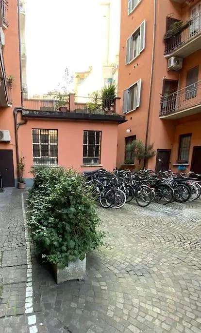 Thebluecorner - Silenzioso Appartamento Cittastudi Milan Apartment