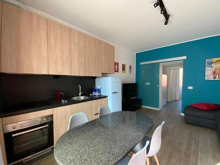 Apartment Thebluecorner - Silenzioso Appartamento Cittastudi Milan